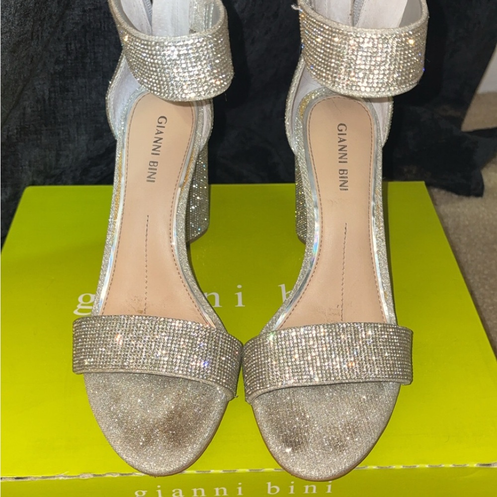 Gianni Bini Ronilynn Silver Stone Heels